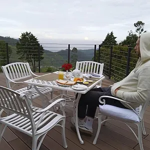 Hotel Sambar Hills, Nuwara Eliya